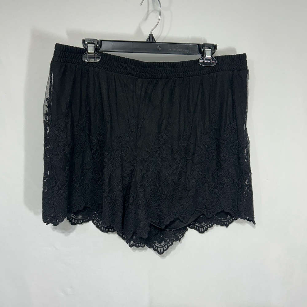Torrid Black Lace Women Shorts